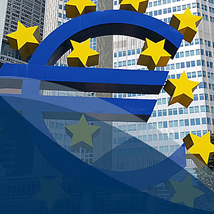 Euro-Symbol Konstruktion vor der Europäischen Zentralbank