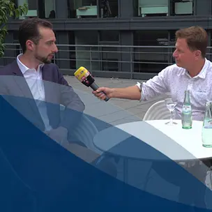 Kachelbild Studienprogramm Kommunikation und Management (MBA)