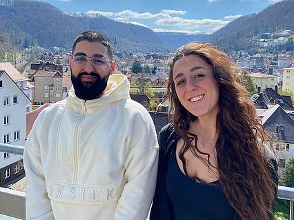 Studienscouts Wirtschaftsrecht Aryan und Tuana