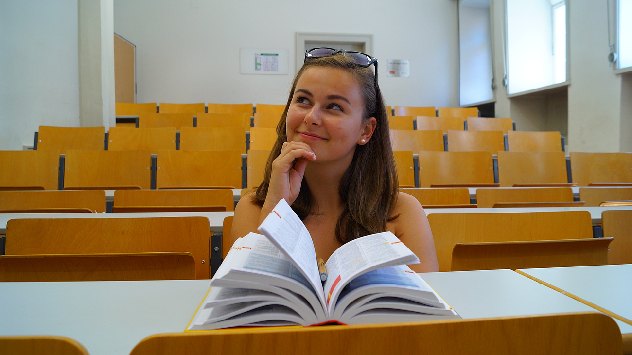 Studieren an der HfWU Studieren an der HfWU