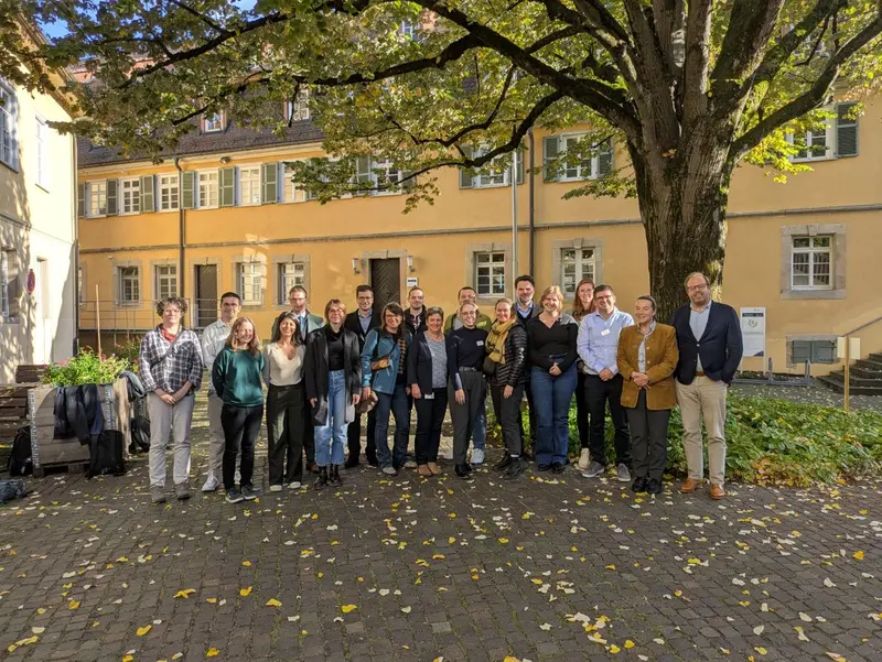Gruppenbild des BiodivRegio-Teams und Partnerinnen
