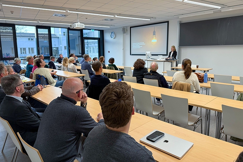 Gespanntes Publikum bei der Antrittsvorlesung von Prof. Biege