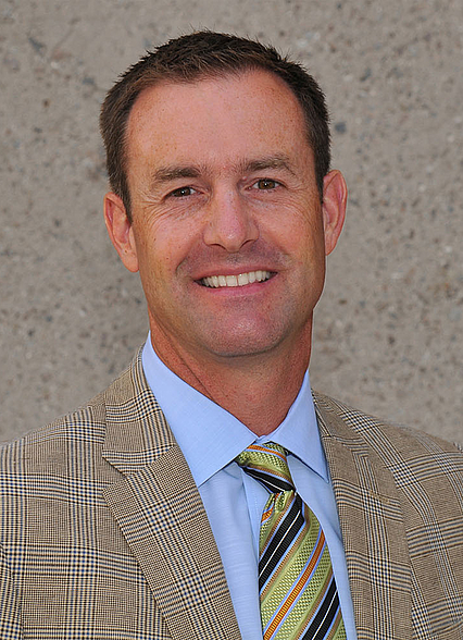 Prof. Dr. Bennett Cherry, California State University San Marcos, USA